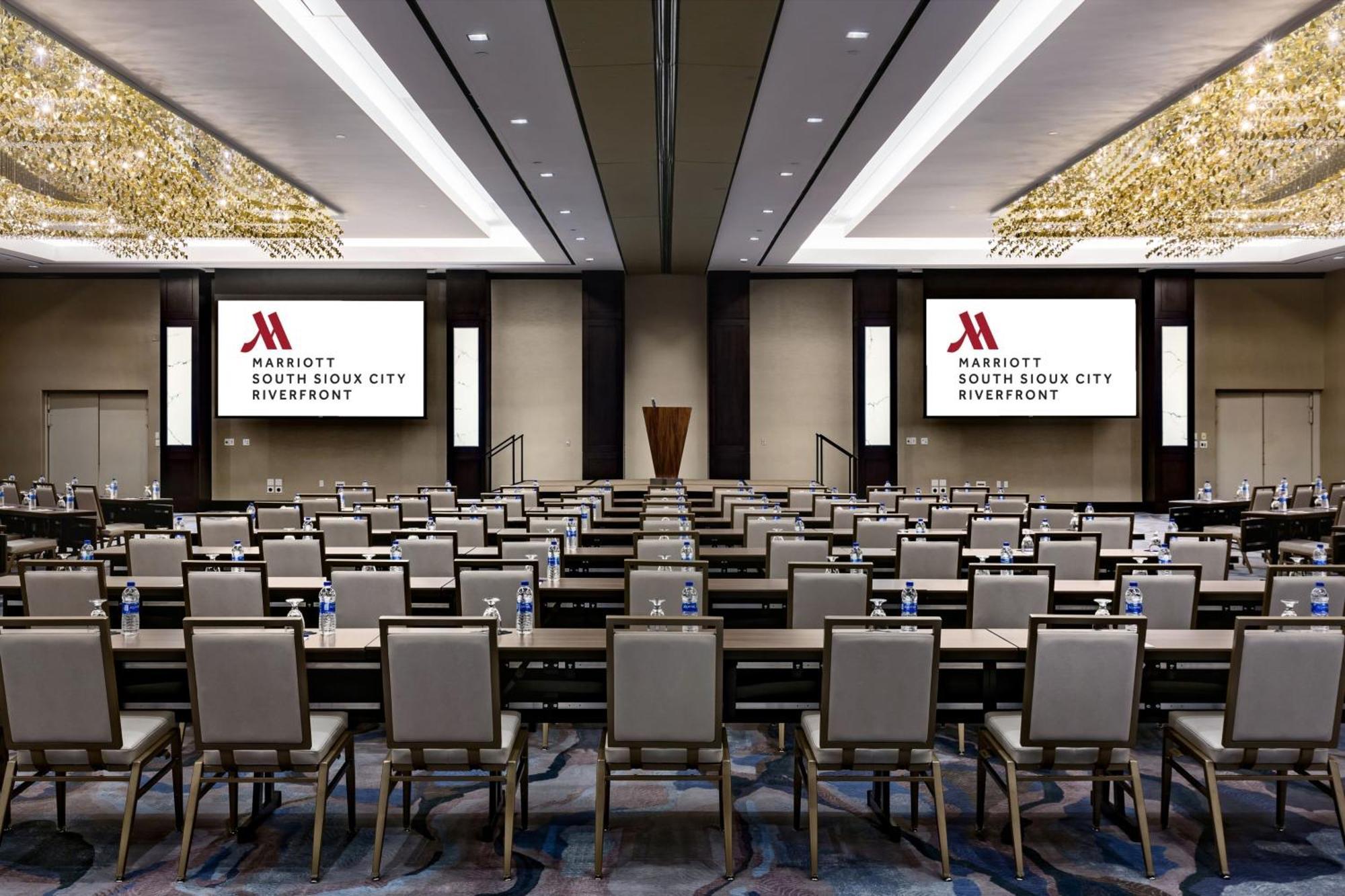 South Sioux City Marriott Riverfront Exterior photo